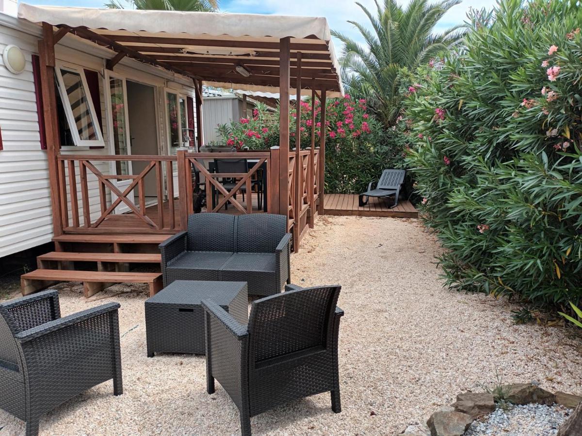 Camping Le Clos Du Thym Argelès-sur-Mer Exteriör bild
