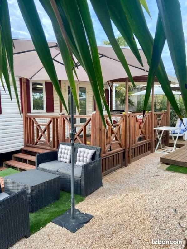Camping Le Clos Du Thym Argelès-sur-Mer Exteriör bild